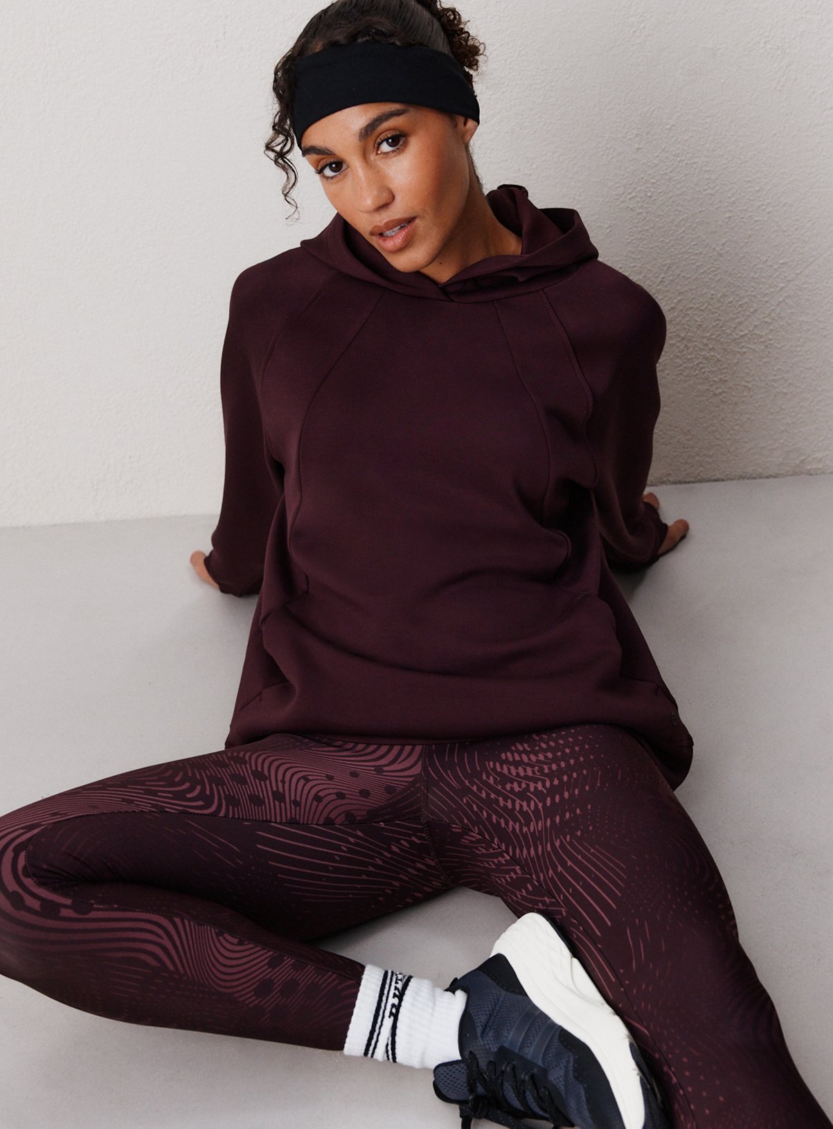 REAKTIV Dark Red Scuba Longline Hoodie XXL - Image 1 thumbnail